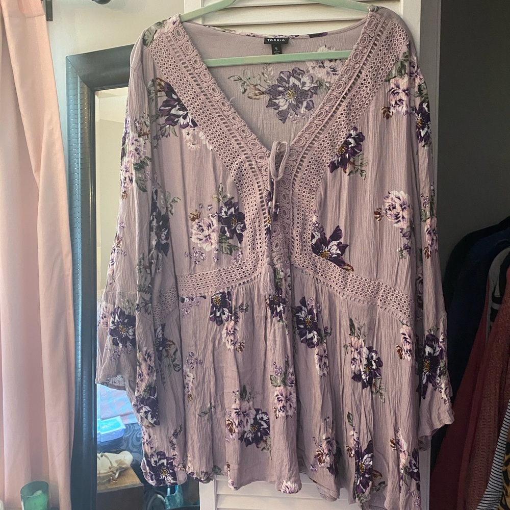 Lilac Floral Top